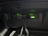 ●ETC車載器(ナビ連動タイプ):お引き渡し時には再セットアップを実施後、お渡しいたします。マイレージ登録に関してもお気軽に担当営業までお尋ねください。