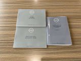 車両取扱い説明書、ナビ取扱い説明書、メンテナンスノート揃っております。