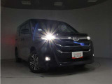 高輝度で点灯速度が速いLEDヘッドライト装備!LEDの明るい光が走行中の視界の確保をサポートして、夜のドライブがより楽しく安全に運転できます♪