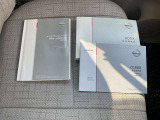 保証書、各種取り扱い説明書あります。