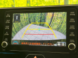 【バックカメラ】駐車時に後方がリアルタイム映像で確認できます。大型商業施設や立体駐車場での駐車時や、夜間のバック時に大活躍!運転スキルに関わらず、今や必須となった装備のひとつです!