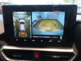 バックガイドモニターで、後方を確認しながら安心して駐車することができます。運転初心者も熟練者も必須の機能ですよ!