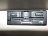 高速道路の料金所も、スムーズに通過できる、ETC車載器を装備しています。