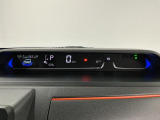 【メーターパネル】シンプルなデザインのメーターパネルは視認性が良く、必要な情報を運転手に分かりやすく伝えてくれます♪