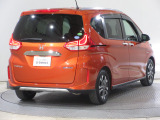 ボディクリーニング後、愛車をピカピカの状態へ保護するコーティング「ブライトパック」がおススメです!水垢がつきにくく、手入れがしやすくなりますよ!いつも愛車をきれいにしておきたい方におススメです。