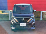 LEDヘッドランプ搭載!明るくクリアな視界を確保して、安全運転を支援します。さらに、4WDなので冬道も安全ですね(*^^*)