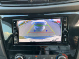 バックビューモニターも付いてて駐車も楽々♪