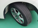 155/65R14タイヤの残り溝は約6分山です。
