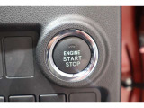 ■ENGINE STRAT /STOPスイッチ■始動はブレーキ踏んで、スタートボタンをプッシュです。スマートな始動が可能です。