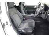 <車内>お友達と一緒に行くお買い物でも、荷室があるので、帰りもゆったり帰れそうですね。お子様と一緒のお出掛けでも役立ちそうです。