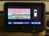 バックでの車庫入れも安心です! リアカメラが付いているバックモニター付のナビを装備しております。バンパーについているソナーや、操作線もついており距離感も画面から確認できます。