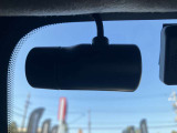 ドライブレコーダーは運転時はもちろんのこと、駐車場内でエンジンを切っている時でも当たった振動を元に電源が自動で入るので当て逃げ防止にもなります。