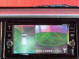 アラウンドビューモニター付きですので、車庫入れも楽々です。