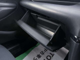 置き場所に困るティッシュボックスも入りそうですね。