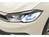 LEDヘッドライトを装備。LEDは、少ない電力で強い光を出せます。LEDヘッドライトを装備。LEDは、少ない電力で強い光を出せます。