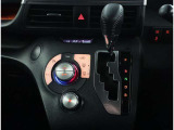 シフトチェンジする時のレバーが動かしやすく、握りやすいです^^