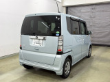 Honda SENSING装着車です。衝突を予測してブレーキをかけたり、前のクルマにちょうどいい距離で走行できる多彩な安心・快適機能を搭載した支援システムがドライバーをサポート。