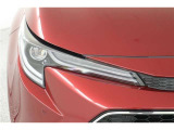 LEDランプ車 白く照らされるのが特徴です。明るいだけでなく、周囲からの認知されやすく歩行者や死角にいる方へアピール効果、安全性が飛躍的に向上します!