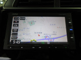 ナビゲーションを装備。多彩な機能で快適ドライブをアシスト。オーディオ機能も充実していますね。