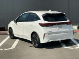 新しい人気のお車から、お買い得なお車まで幅広くおとり揃えしております。