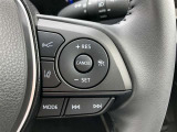 レーダークルーズコントロール(全車速追従機能付)付きです。車速に応じて追従支援してくれるので、ロングドライブも快適です。詳細は販売店スタッフまでおたずねください。