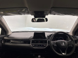 運転席の視界の広さはお車の運転のしやすさへ繋がります♪