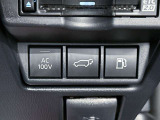 パワーバックドアは、運転席からも操作ができます。