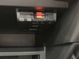 ETCを装備。これで高速道路の料金所もノーストレス。ノンストップで通過します。