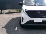 LEDヘッドランプ装備なので、夜間の走行も明るく安全にサポートしてくれます!