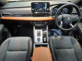 アウトランダー PHEV 2.4 P 4WD 