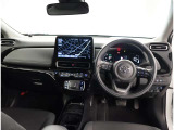 オシャレなインテリアで運転する気分も盛り上がりますよね^^