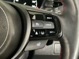 【アダプティブ・クルーズ・コントロール】予め設定した車速内でクルマが自動的に加減速。 前走車との適切な車間距離を維持しながら追従走行し、高速道路でのドライバーの疲労を軽減してくれる嬉しい機能付♪