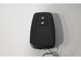 スマートキー!両手に荷物を抱えているときでも、ドアの施錠・解錠が楽々です♪