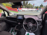 運転席からの視界も広くて快適です!