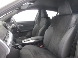 BMWのシートは人間工学に基づいた設計がされており、長時間乗っていても疲れにくい構造です。