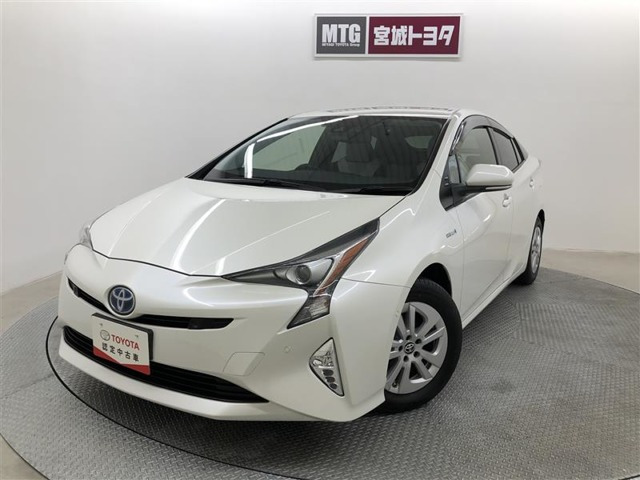 プリウス 1.8 S セーフティ プラス 