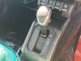 ★任意保険★当社は保険の代理も行っておりますので、お車のご検討と合わせて自動車保険もお気軽にご相談ください!