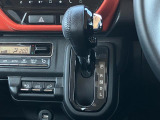 展示車上がりの低走行車両もございます。