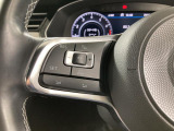 ◆クルーズコントロールにレーダーセンサーを組み合わせ、先行車を測定し設定されたスピードを上限に自動で加減速を行います。一定の車間距離を維持することで、長距離走行でのドライバーの疲労を低減させます。