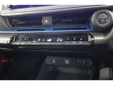 オートエアコンで車内はいつも快適