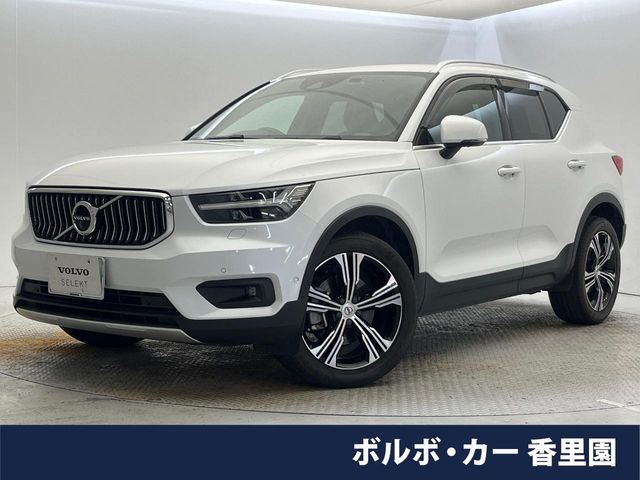 XC40 B4 AWD インスクリプション 4WD