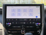 ぶつからないをサポートする「プリクラッシュセーフティ」、はみ出さないをサポートする「レーンディパーチャーアラート」を搭載。