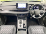 アウトランダー PHEV 2.4 P 4WD 