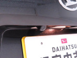 バックモニターは車庫入れの強い味方。 車は構造上、死角がたくさん。後退時の死角をチェックするために便利ですよ。 ただし、バックは目視で確認する事が重要ですよ。