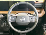 【ステアリングスイッチ】運転中、前方から目線をそらすことなく、オーディオ等の操作が可能な便利機能!安心&快適なドライブを演出してくれます♪