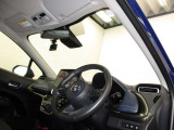 見通しのよいすっきりとした視界で、誰でも運転しやすいです。運転のしやすさは疲れにくさにも繋がりますよ♪
