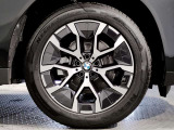 【BMWアロイホイル】軽量かつ強度に拘ったアロイホイル。走行性能ポテンシャルを引き出す設計。車の足元を引き締めてくれる大きなポイントはアロイホイルです。