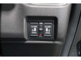 ◆◆両側電動スライドドア!!荷物で手が塞がる時など簡単にドアの開閉が出来ます!何より力いらずで開閉OK!女性やお年寄りにも優しい♪電動機能はOFFにもできますから元気なお子様の駆け出しも安心!