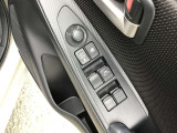 パワーウインド・電動格納付きドアミラースイッチは、運転席ドアに集中☆