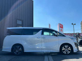 特殊なお車の制作や販売も可能です!(キッチンカーや積載車、ダンプカーやレプリカ車、バスなどなど)流行りのSUVは勿論、EV(電気自動車)やハイブリッド(PHEV含む)も納車実績がございます!何でもご相談を!